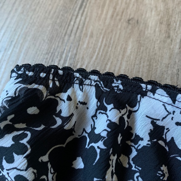 HP 🥳 Notations | Floral Skirt - Picture 8 of 12
